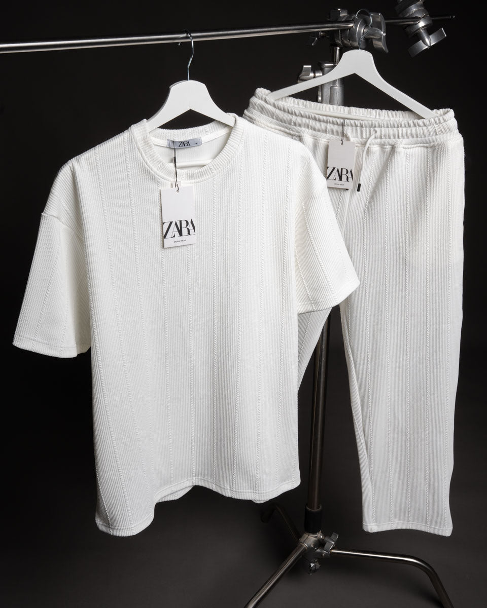 ZARA Jakar تيشرت وبنطلون